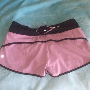 Size 6 Lululemon Speed Short